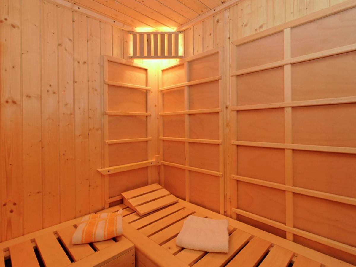 Holiday Home With Sauna Near A Ski Resort ドラクセルスリート エクステリア 写真